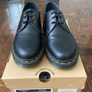 Vegan dr.martens oxfords